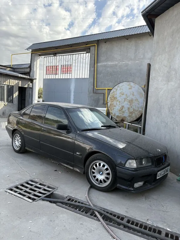 Bmw E36 320 «Кабанчик» продаётся (срочно) 1 Bmw E36 320 «Кабанчик» продаётся (срочно) 1