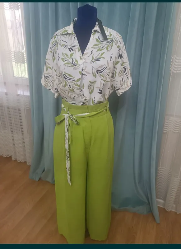 Продам костюм женский ,брюки ,кофта. 3 Продам костюм женский ,брюки ,кофта. 3