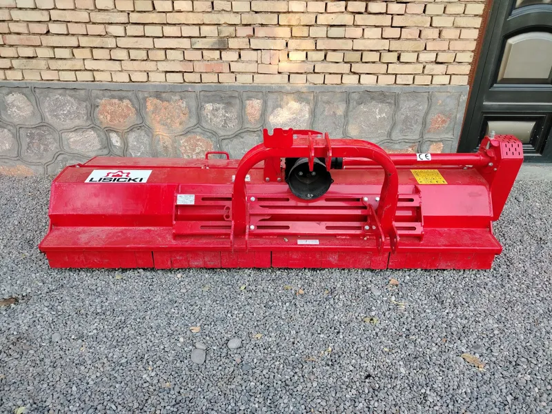 Mulcher 2.40 m sotiladi 1