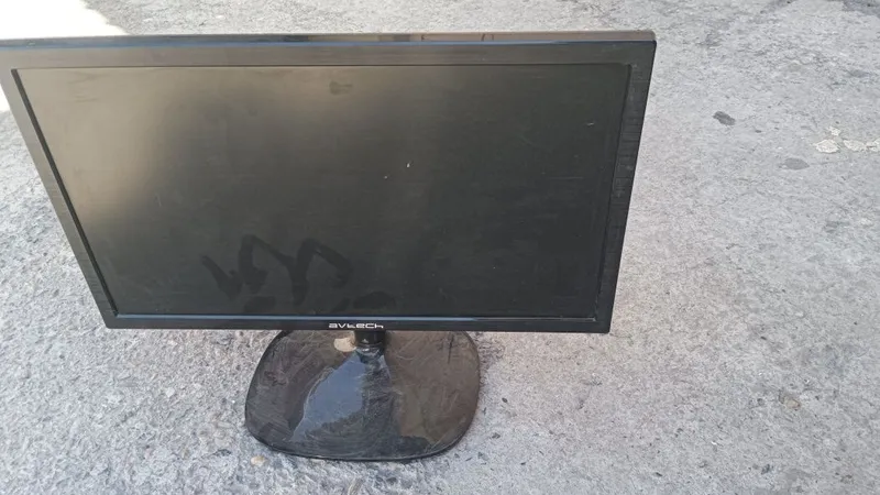 Monitor va printer tekinga 7 Monitor va printer tekinga 7