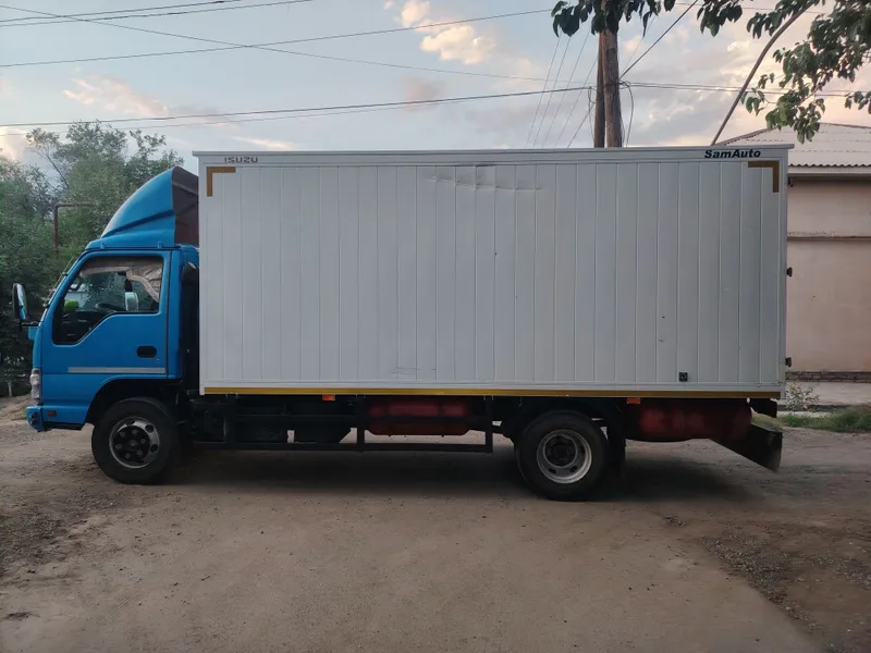 Isuzu NQR 71 PL sotiladi xolati yaxshi — фото 3