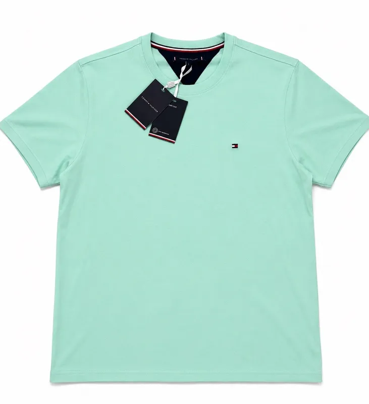 Продаётся новая футболка Tommy Hilfiger из Европы 1 Продаётся новая футболка Tommy Hilfiger из Европы 1