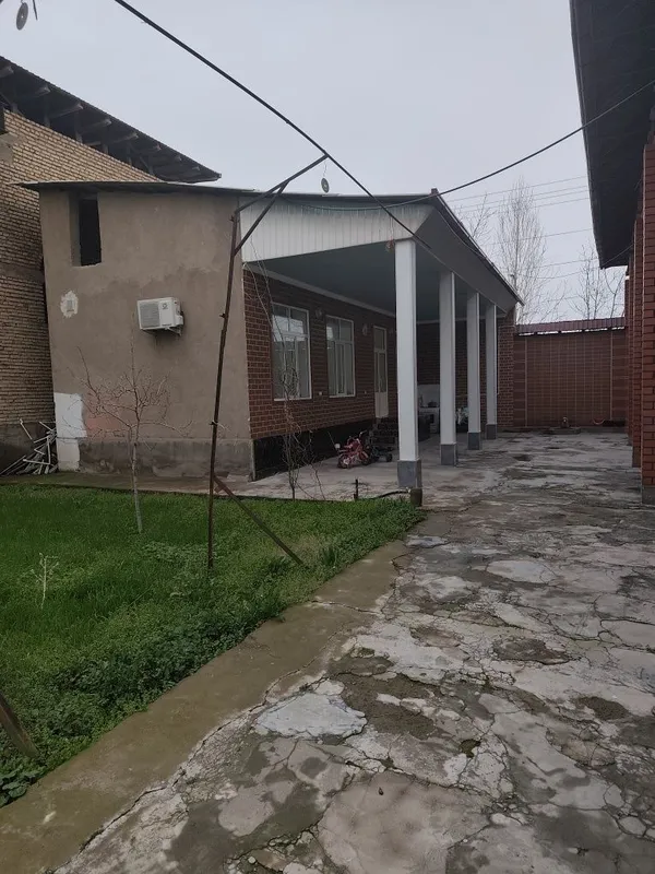 Уй сотилади 4 сотих ремонт килинган 2 хонаси билан ДСК худудидан — фото 2
