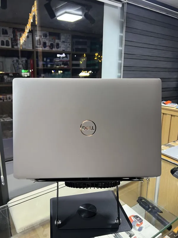 Ноутбук Dell Core-i5 5 Ноутбук Dell Core-i5 5
