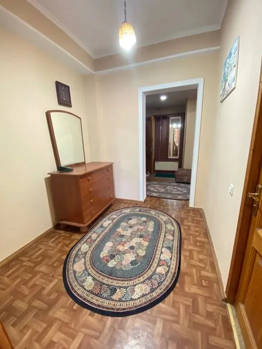 2-комн квартира, 75 м², 4/12, Яккасарайский (м. Космонавтов) — фото 1