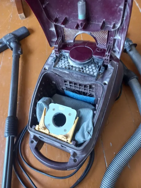 Samsung пылесос 1600W — фото 2