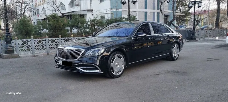 Мерседес (Maybach) сотилади — фото 2