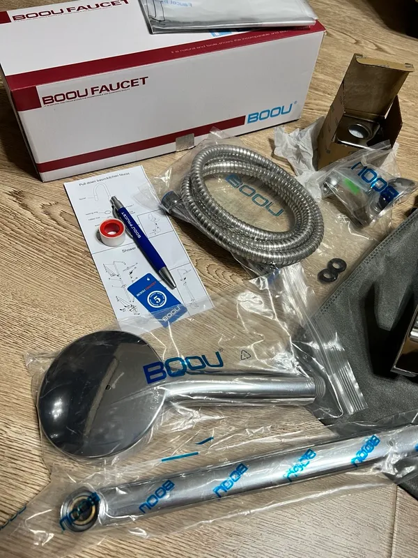 Смеситель для ванны BOOU Z8235-18F 4 Смеситель для ванны BOOU Z8235-18F 4