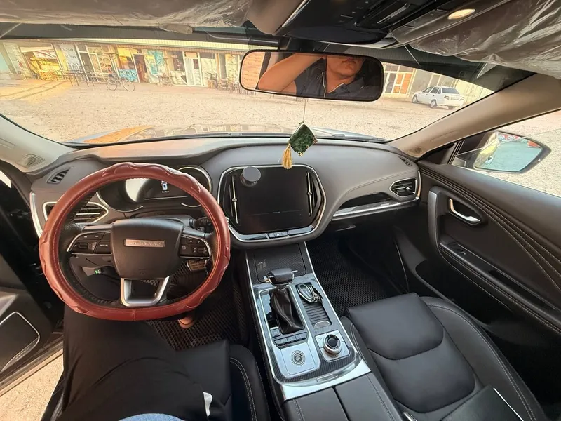 Jetour x70 sotiladi 4 Jetour x70 sotiladi 4