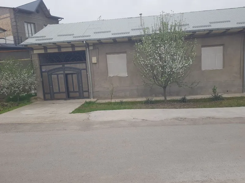 eski 16 yillik 3.22 soʻtix 4ta xona+ayvon+padval