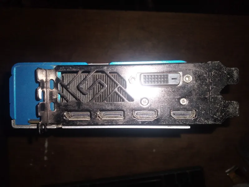 Sapphire nitro+ rx590 8gb 4