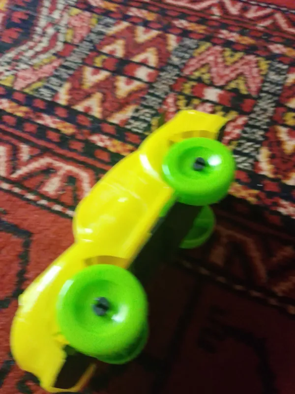Игрушечная машина Chaqmoq makvin 3 Игрушечная машина Chaqmoq makvin 3
