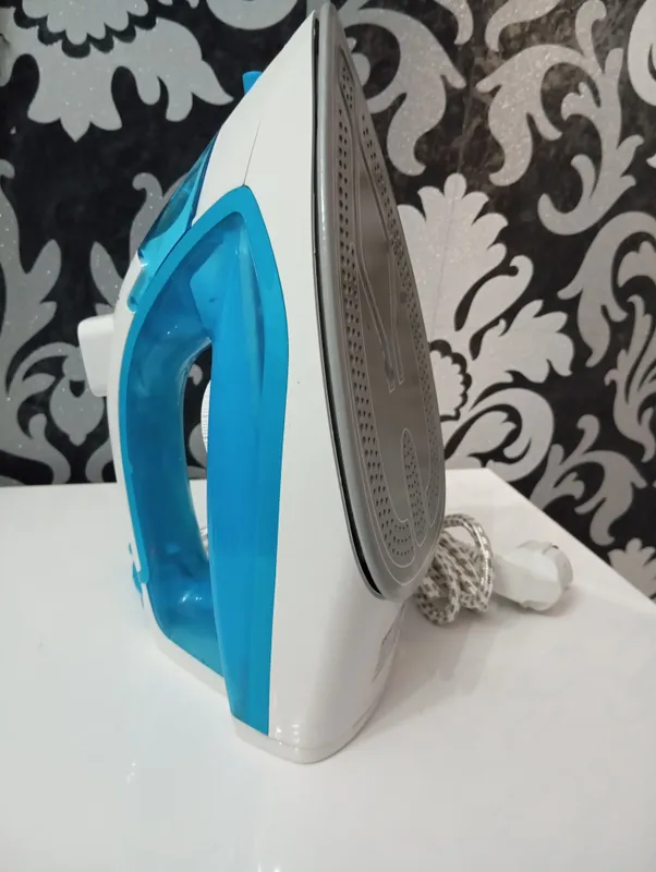 Steam Iron XALEY 2600W — фото 1