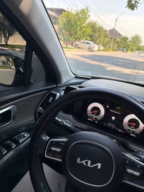 Kia sorento sotladi 6 Kia sorento sotladi 6