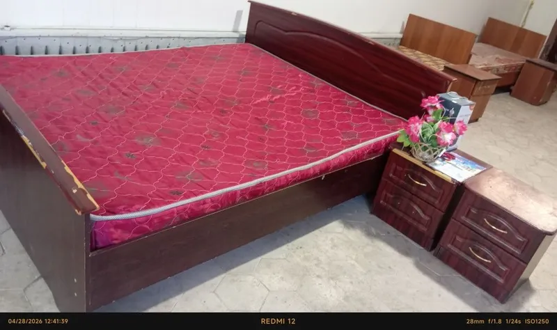 2 kishilik divan,1 kishilik divan,2 tadan tumbasi bilan, sifatli