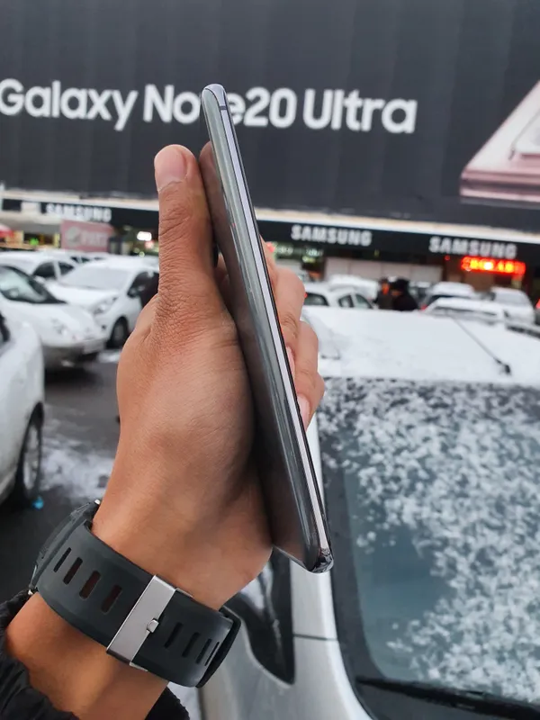 Samsung Galaxy S20 5G — фото 5