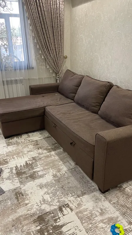 Уголок мебель
