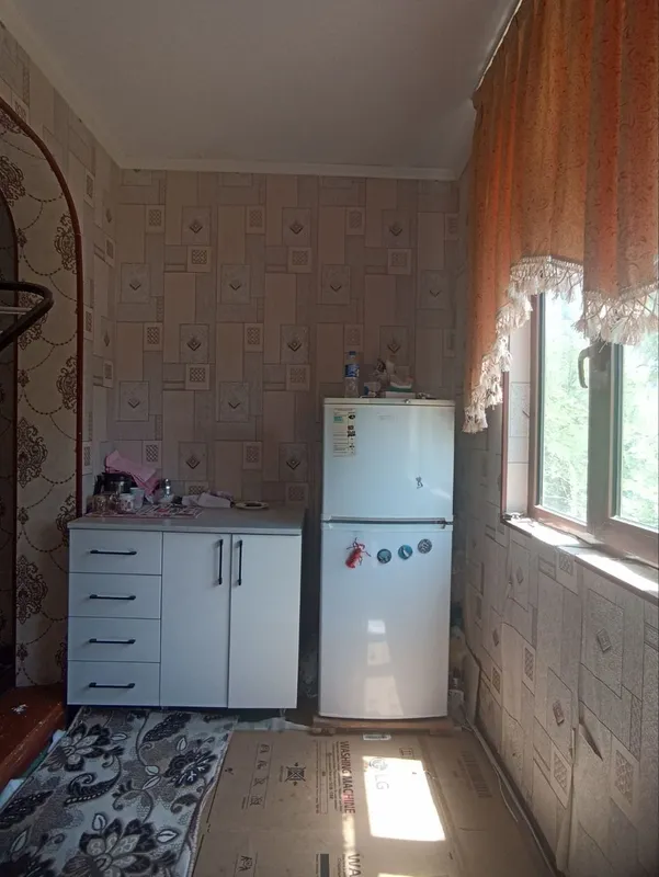 7 mkr Gulbozor yonida 2-xona 3-etaj kvartira sotiladi 7