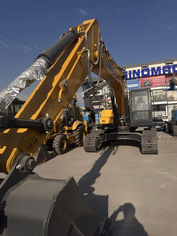 гусеничный екскаватор SINOMACH GE3255-9C