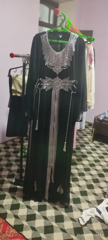 toza hibi abayamiz vechirni obriz 1 marta kiyilgan