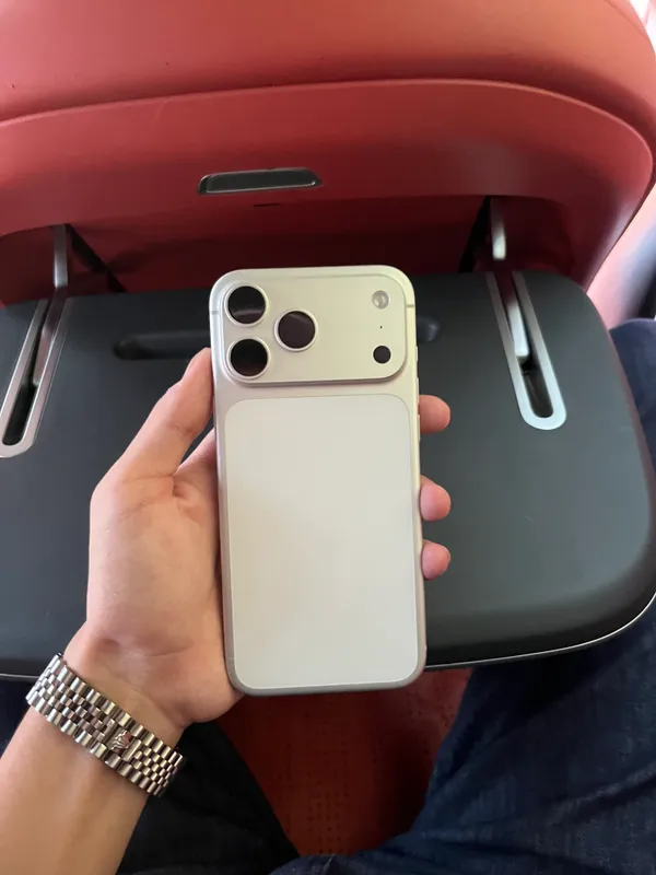 Iphone 17 Pro Max 3