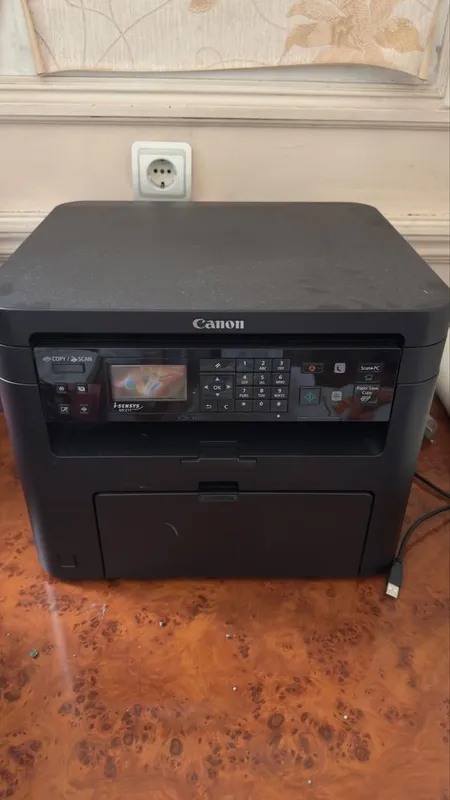 Canon MF211 printer Canon MF211 printer
