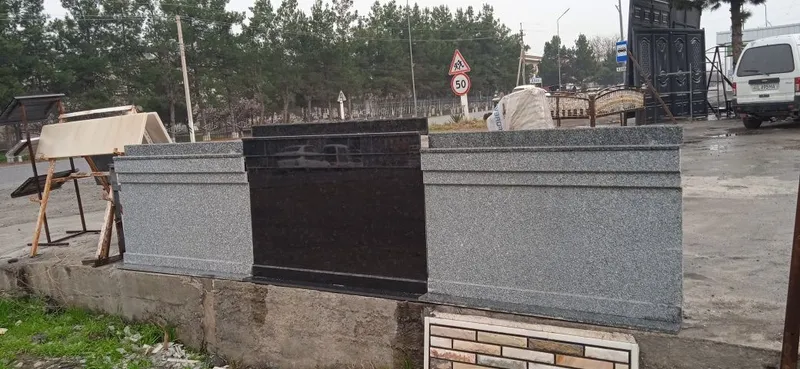 Marmar mramor granit toshlarini kesib berish va terish hizmati