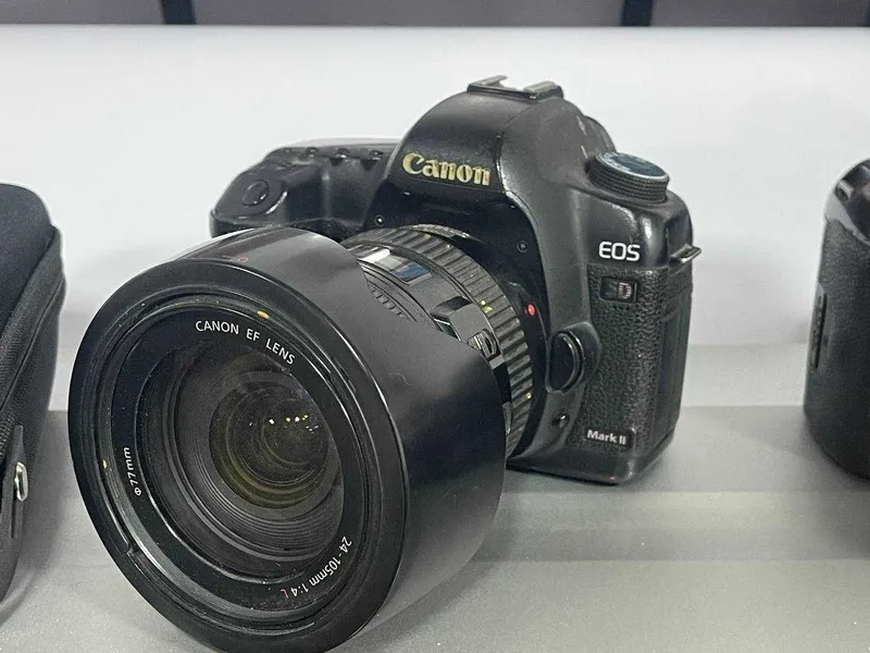 Сроно Canon II/III/IV аппаратлар арзон нархда 24-105//28-300/17-40 2 Сроно Canon II/III/IV аппаратлар арзон нархда 24-105//28-300/17-40 2