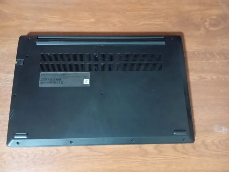 Lenova V15 256 GB Ideal holatda 3 Lenova V15 256 GB Ideal holatda 3