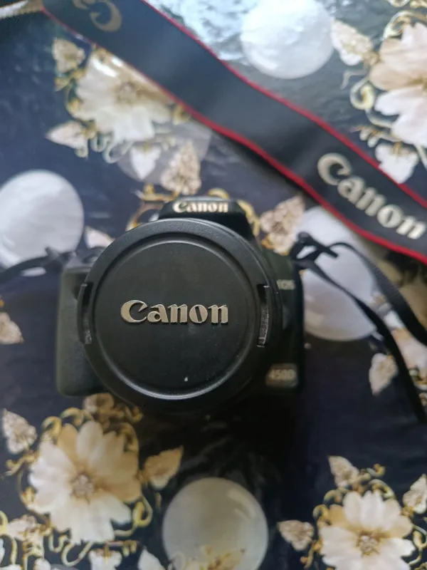 Сотилади фотоаппарат CANON 450D
