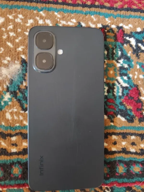 Infinix smart 10 — фото 1