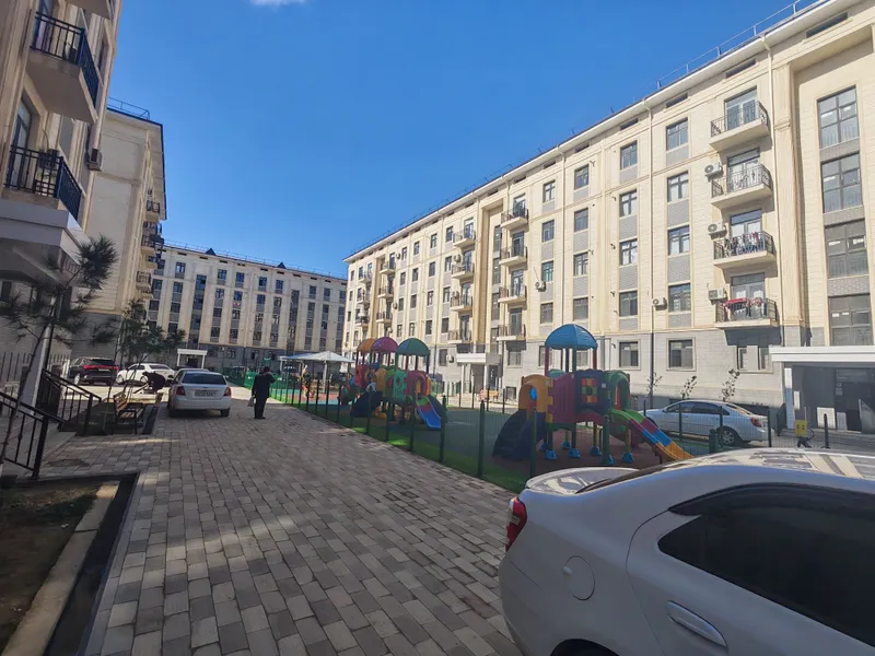 qarshidan uy sotiladi geolik stadioni oldida