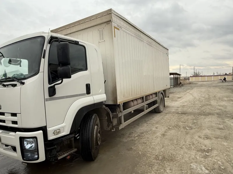 Isuzu 2022 holati idiyal