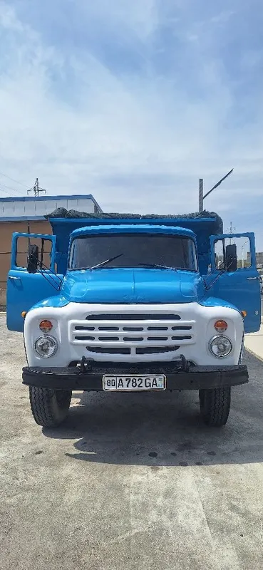 ZiL 130 samasval sotiladi 1