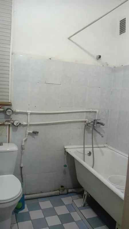 1500 vasxod 1xona 8etaj 7