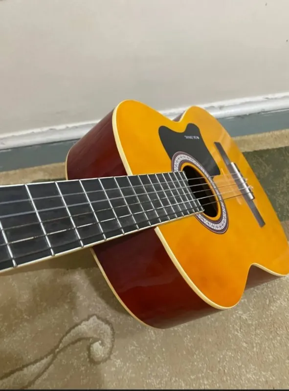 klassik gitara admira