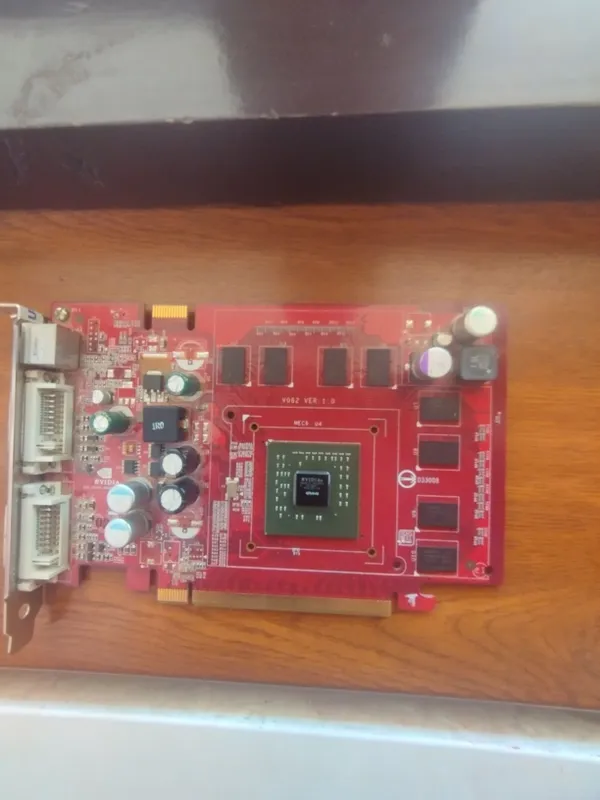 Video karta NVIDIA GeForce 7600 GS 2