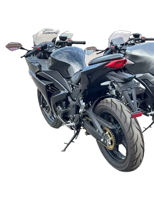 Model — "DRONGO V6"