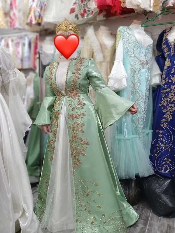 Kelinchaklar uchun vecherniy ko'ylak sotiladi 2 Kelinchaklar uchun vecherniy ko'ylak sotiladi 2
