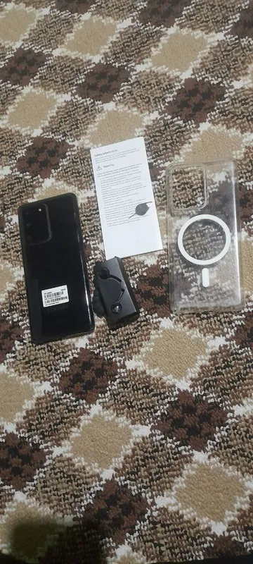 Samsung S20 Ultra 5G, камера 100px, цена 400$ есть торг. 3 Samsung S20 Ultra 5G, камера 100px, цена 400$ есть торг. 3