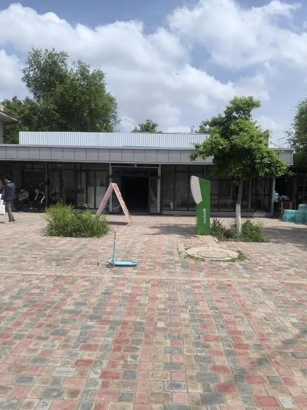 Срочно продаётся здание в центре города 1