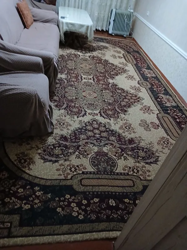 Гилам яхши холатда 1