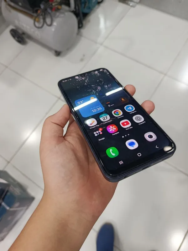 Телефон Samsung A25 6gb/128gb