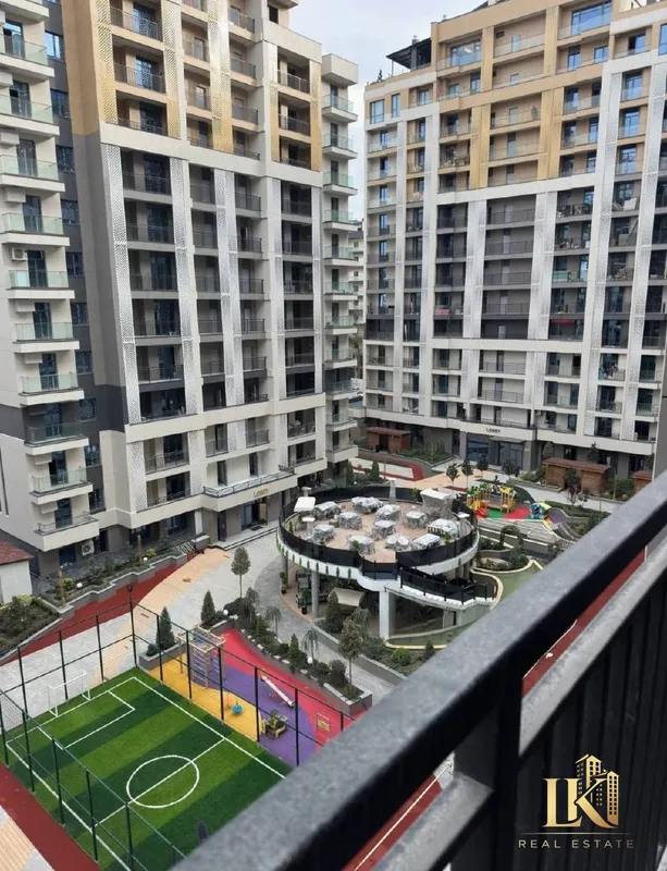 1-комнатная квартира 27 м², 12/14, ЖК Imperial Club City (вид во двор)