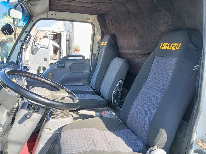 Isuzu. sotiladi 1