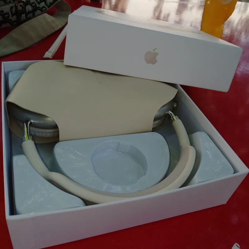 airpods — фото 1