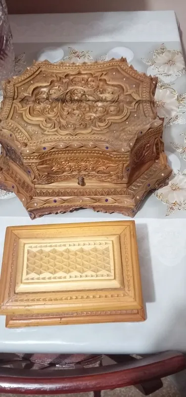 Продам шкатулки резные 3 Продам шкатулки резные 3