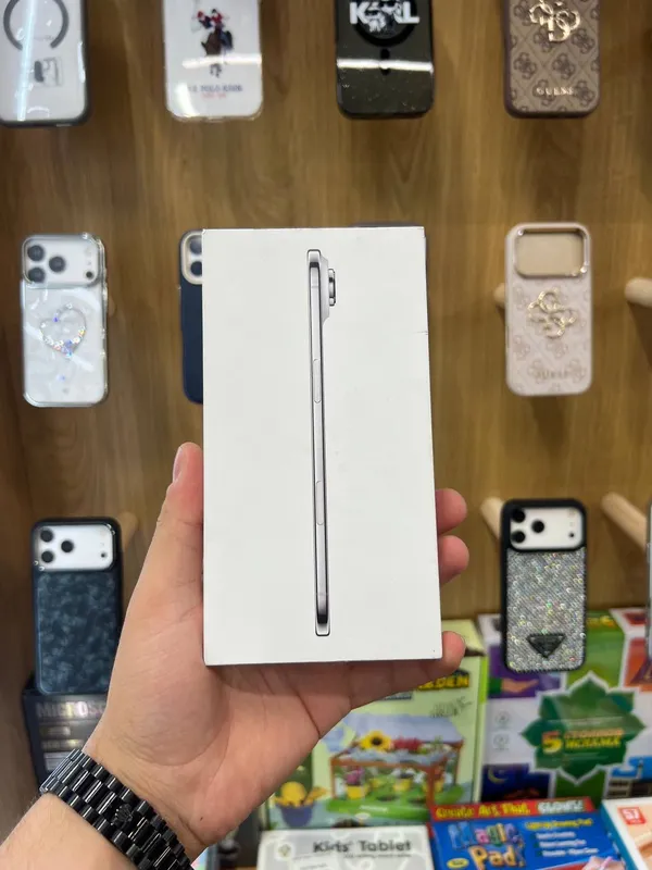 iPhone 17 Air White New