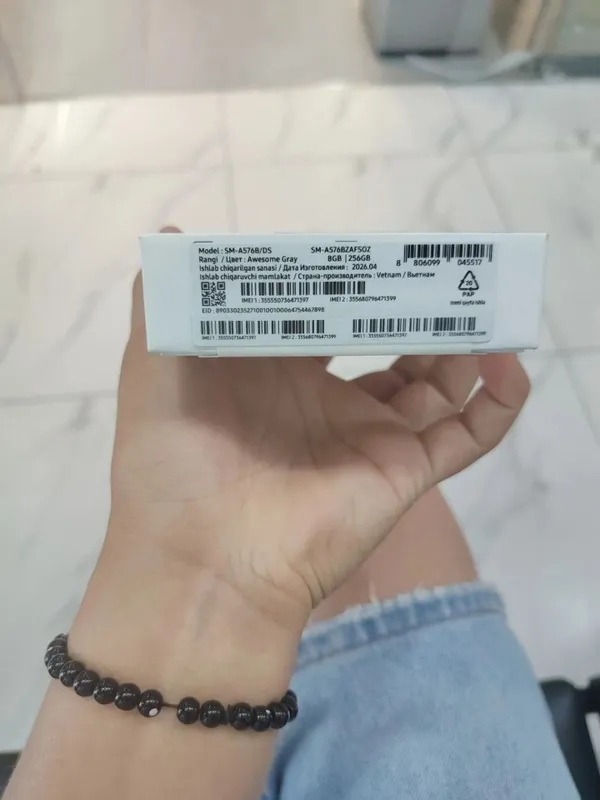 Yangi karobka telefon xali karobkasi ochilmagan 1 yil kafolati bilan — фото 1