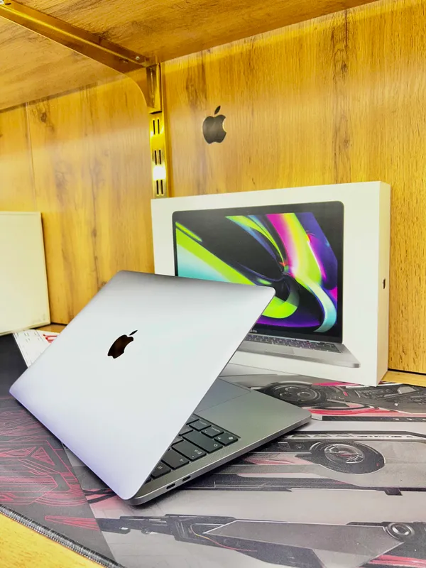 MacBook pro M1 2 MacBook pro M1 2